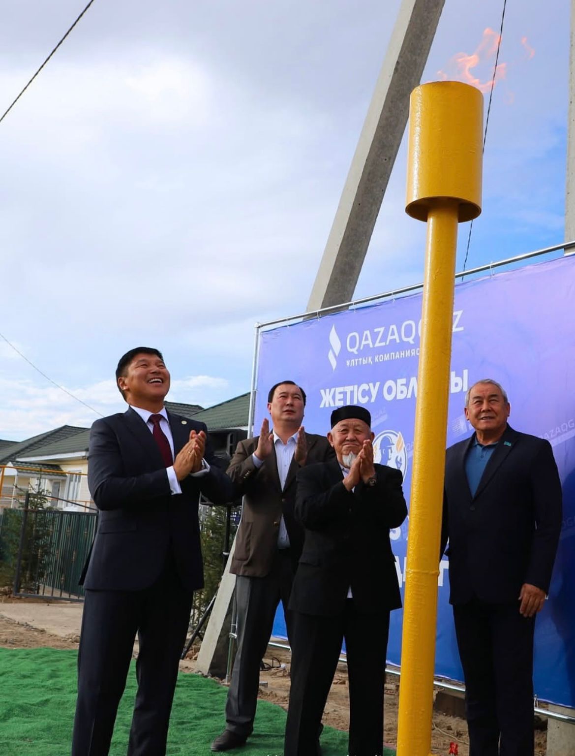 You are currently viewing Талдықорғандағы жаңа тұрғын үй алабына газ берілді